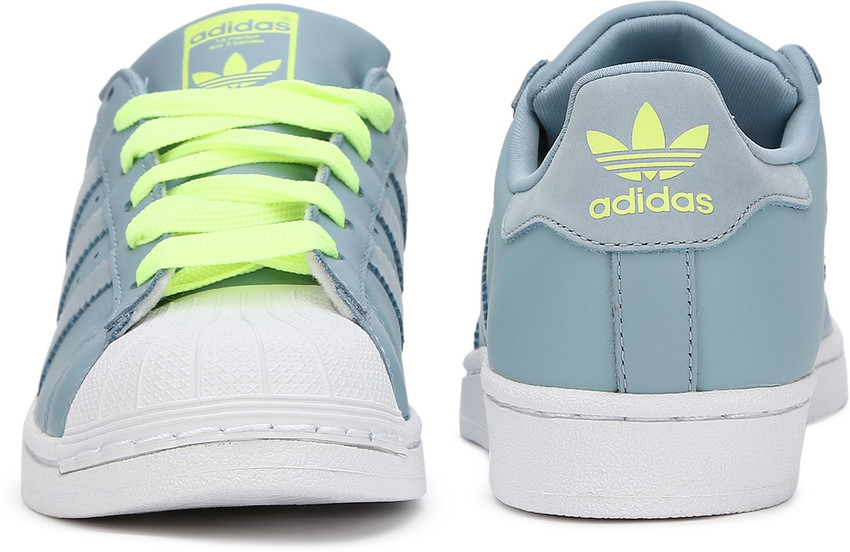 Adidas casual boots outlet