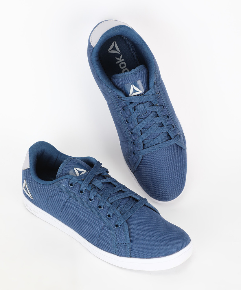 Reebok classics tread max lp sneakers discount