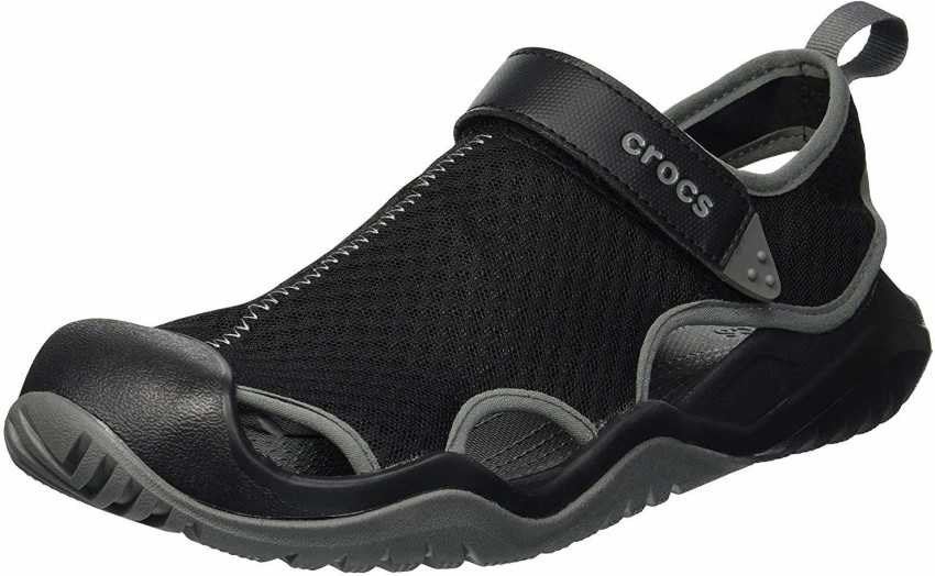 Crocs in best sale the water