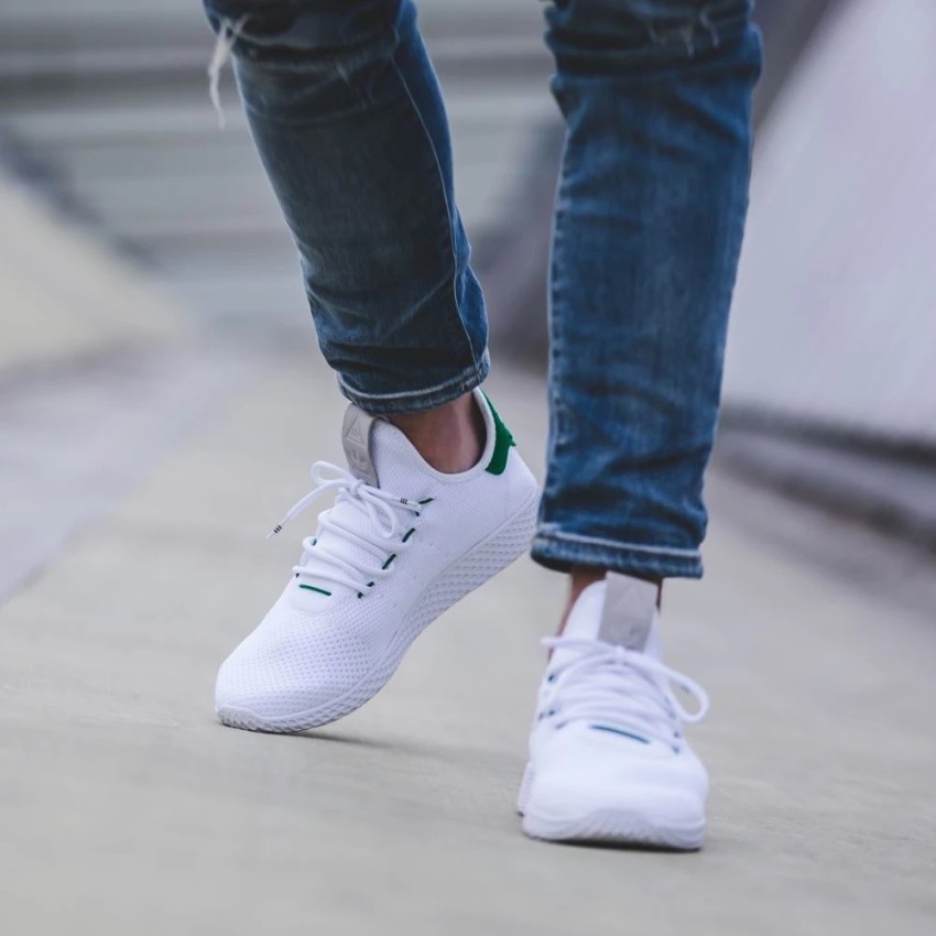 Adidas pharrell best sale williams flipkart