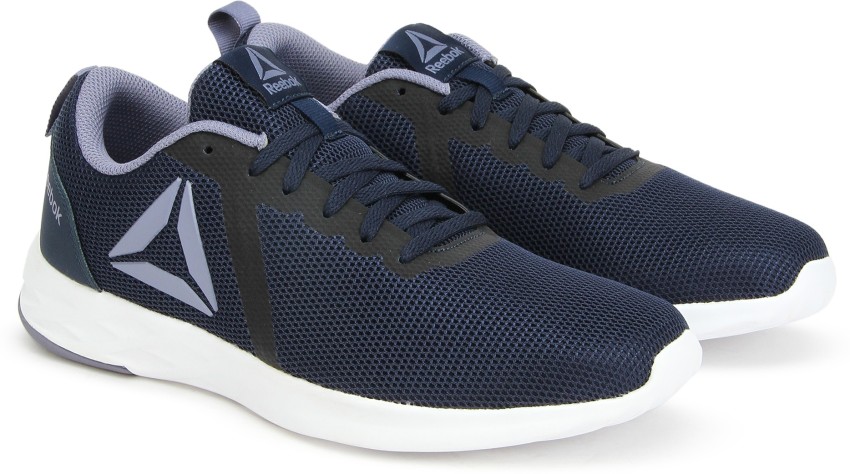 Reebok astroride essential mens sales trainers