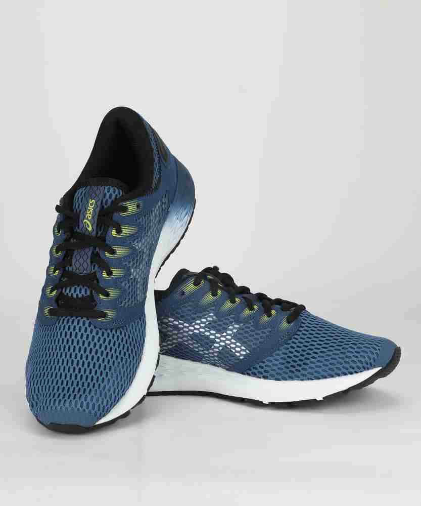 Asics RoadHawk FF 2 Running Shoes For Men Buy Asics RoadHawk FF 2 Running Shoes For Men Online at Best Price Shop Online for Footwears in India Flipkart