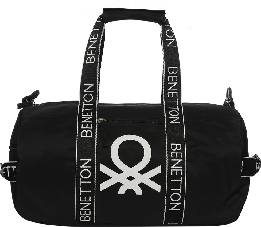 Aggregate 154+ duffle bag latest esthdonghoadian