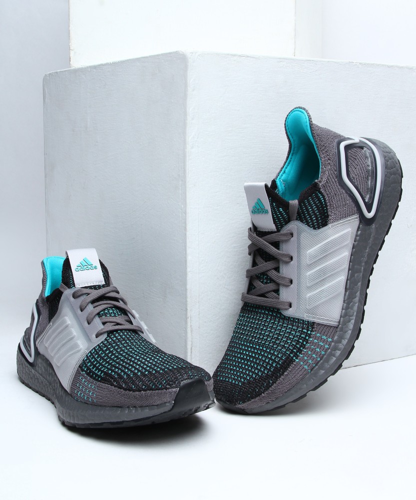 Ultra boost 19 outlet grey three