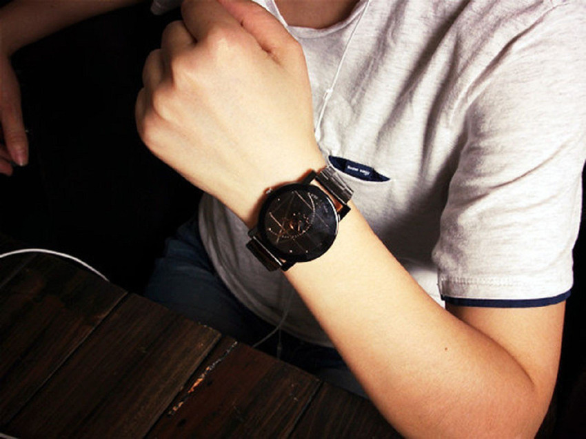 Mens chrome watch clearance