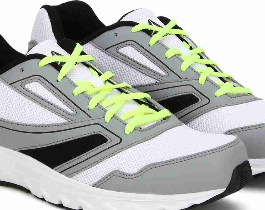 Reebok explore run xtreme top