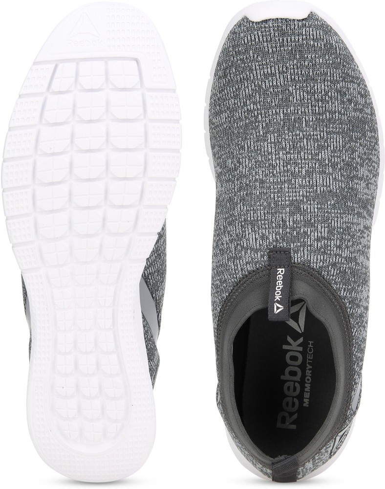 Reebok memory best sale tech feminino