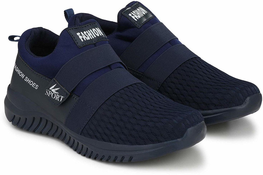 Nike deals belt shoes