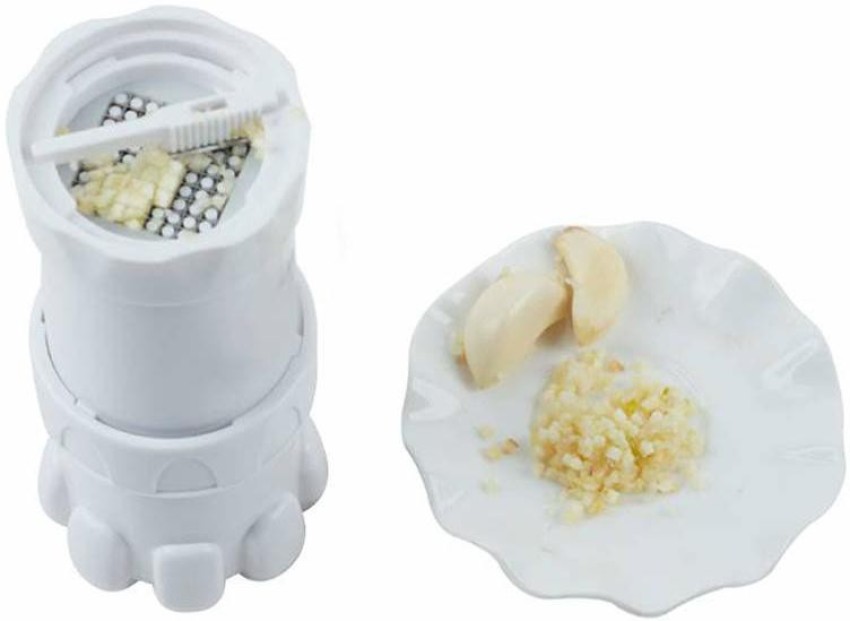 Kitchen Garlic Master - Perfectly Minced Garlic in Seconds Head Circling  Garlic