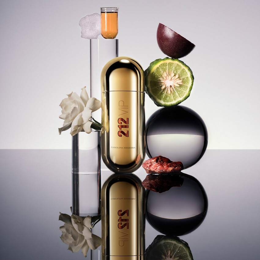 Carolina herrera store sport