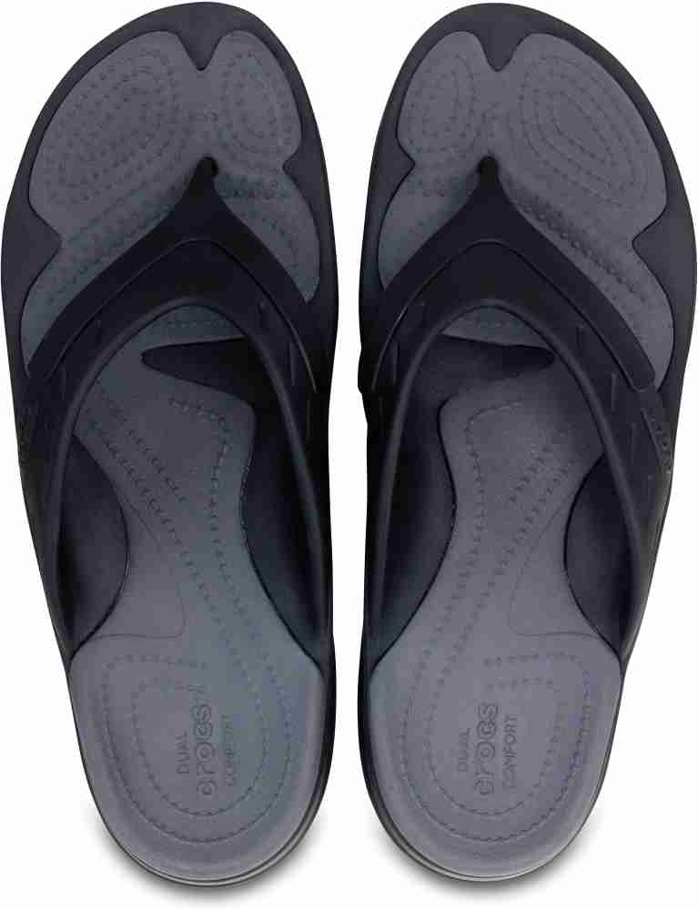 Mens crocs modi flip 2025 flops