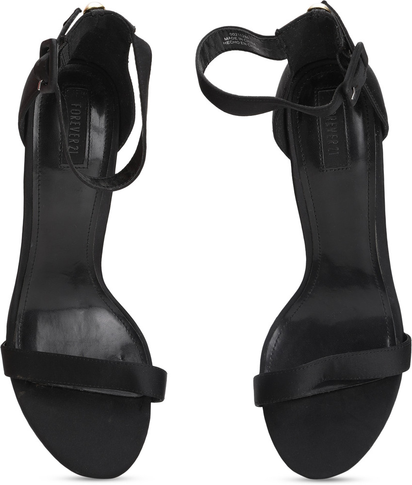 Forever 21 hot sale black pumps