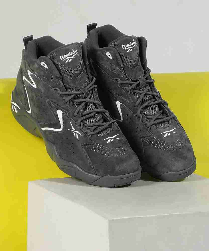 Men's reebok mobius og basketball shoes deals