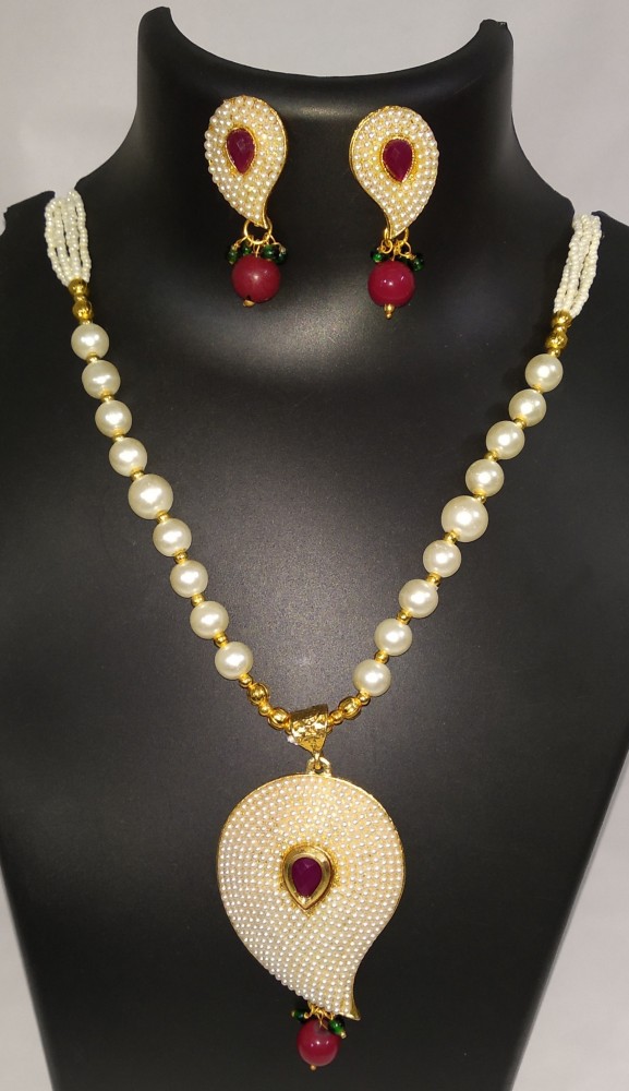 PREMIUM QUALITY MATTE GOLD FINISH MOTI TEMPLE NECKLACE SET FOR WOMEN - –  www.soosi.co.in