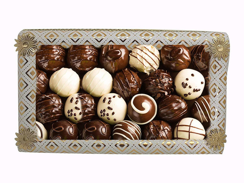 Details more than 105 wedding chocolate tray decoration best seven.edu.vn