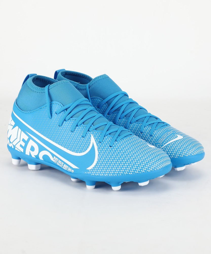 Nike football shoes sale india best sale