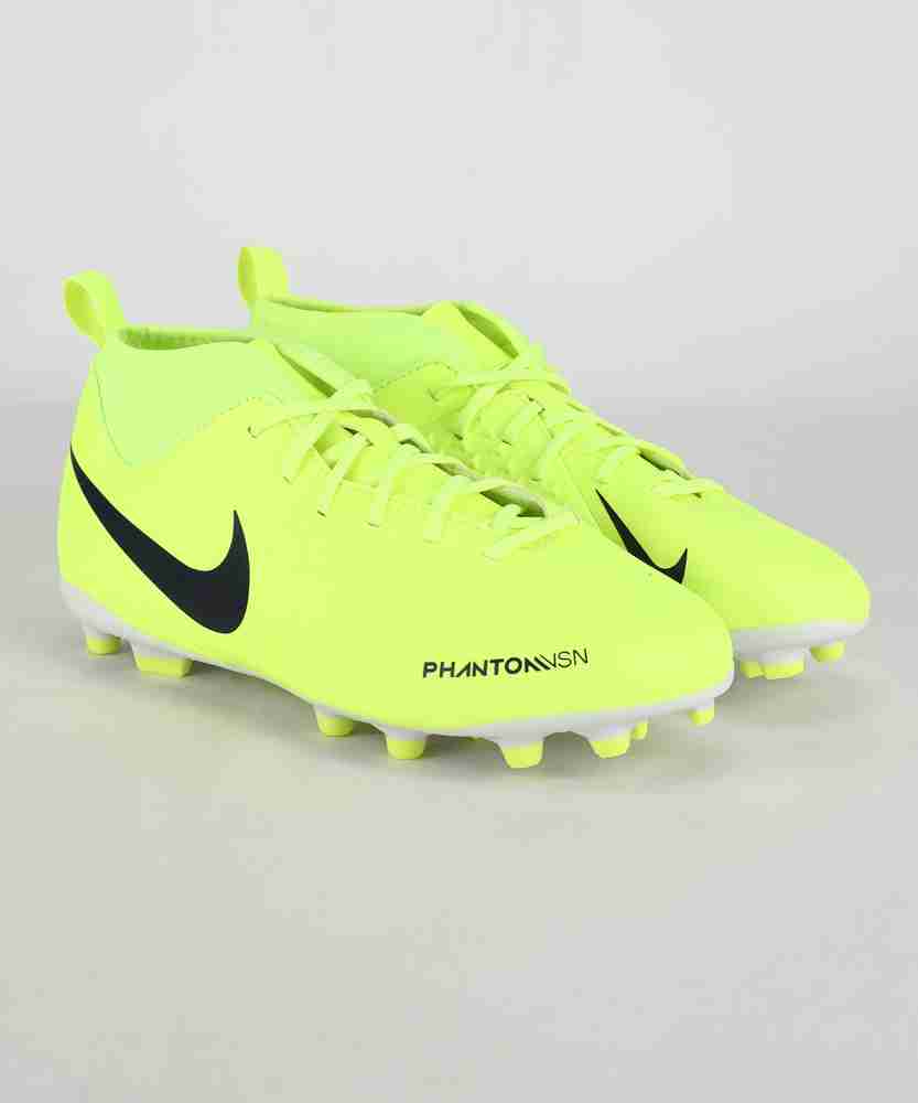Nike studs below 2000 outlet