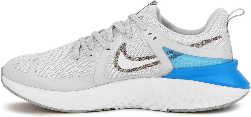 Nike legend react store flyknit