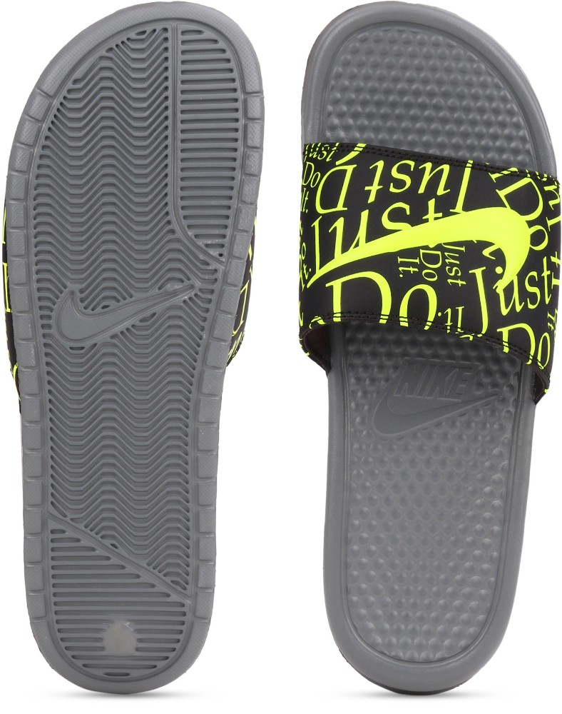 Nike men's benassi just do it print slides hotsell