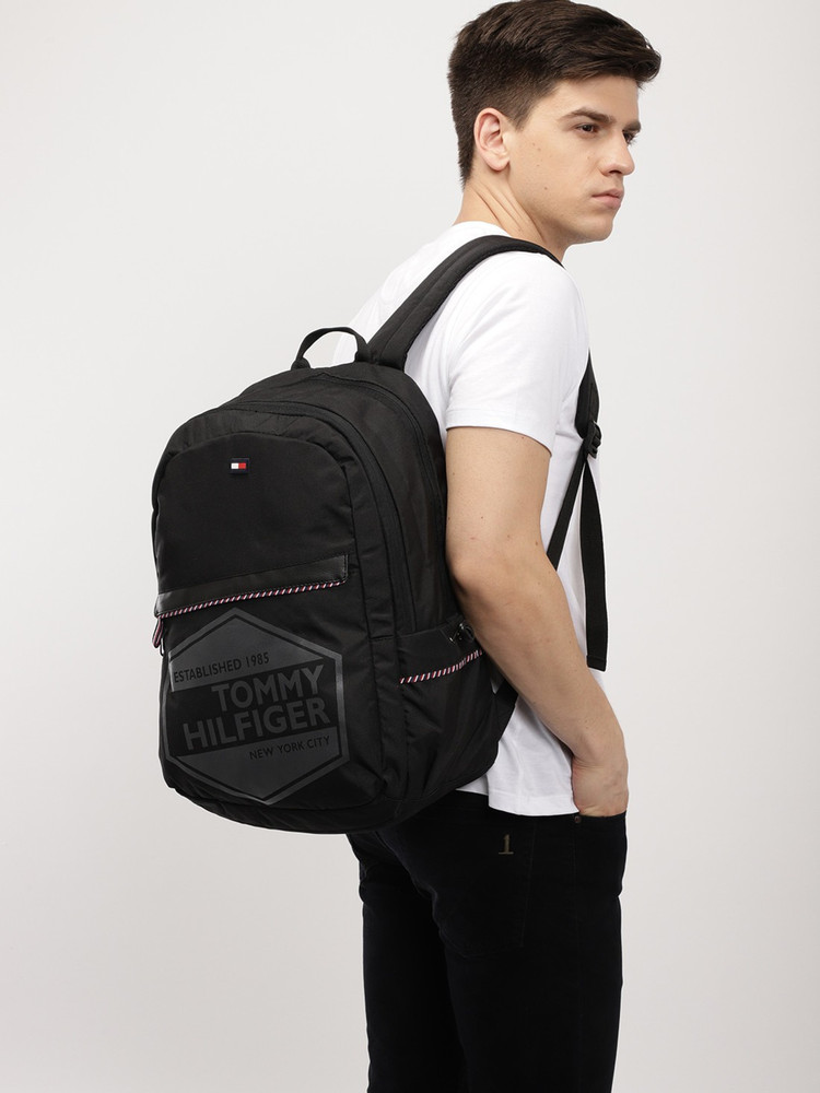 Tommy hilfiger 2025 backpack snapdeal