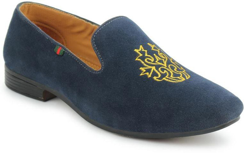 Blue best sale velvet loafers