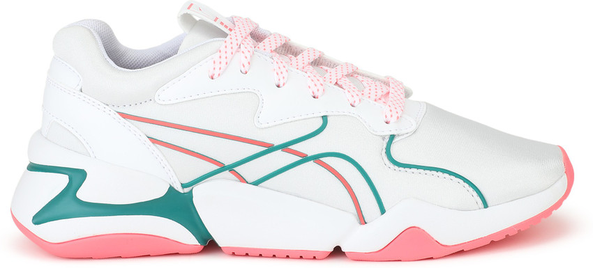 Nova hypertech women's sneakers top