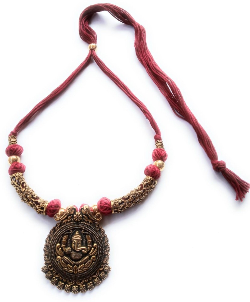 Kuhu mangalsutra on sale