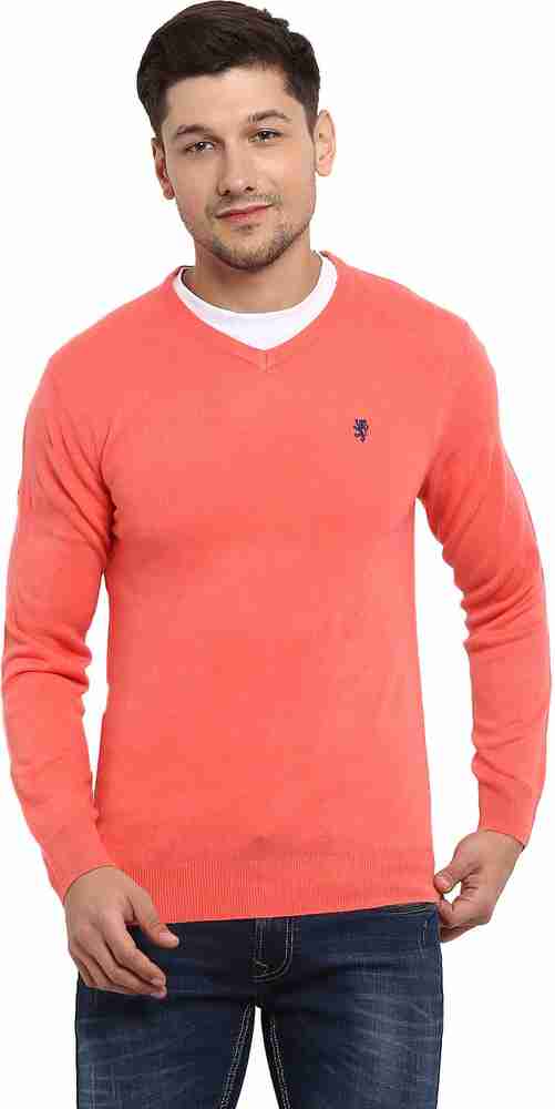 Red tape pullovers store