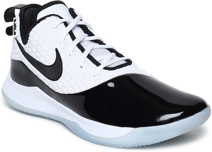 nike lebron james witness 3