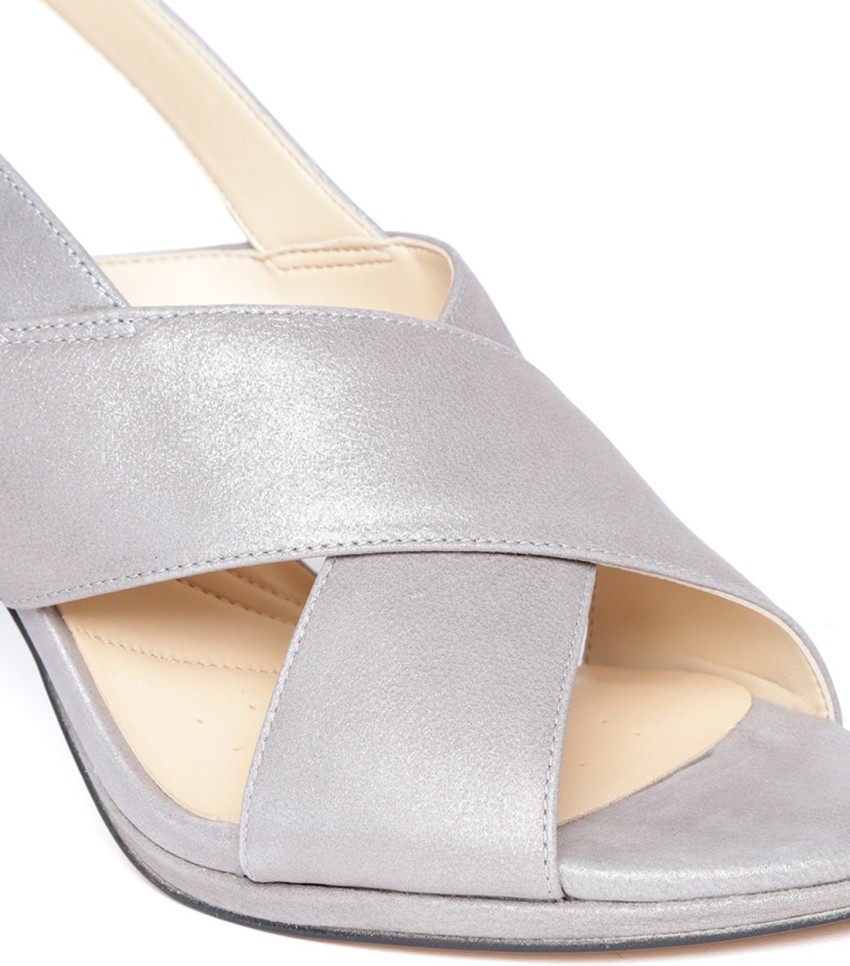 Clarks 2024 grey sandals