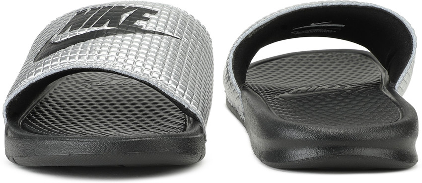 Nike benassi silver outlet