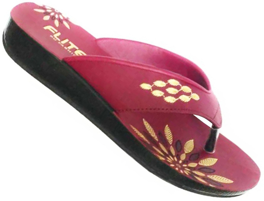 Flite PU Women Maroon Casual