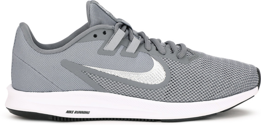 Nike boys downshifter online 9