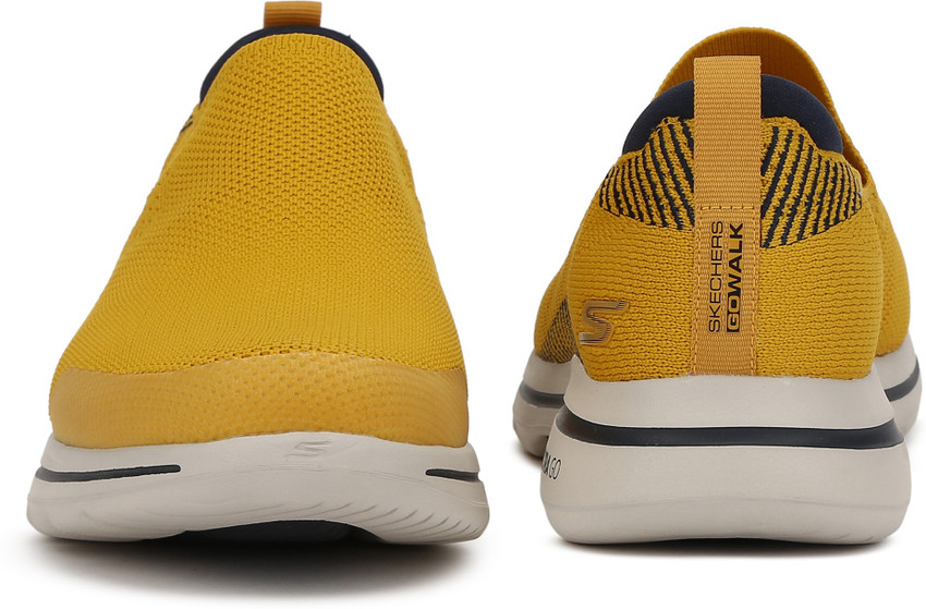 skechers go run 6 mens 2016