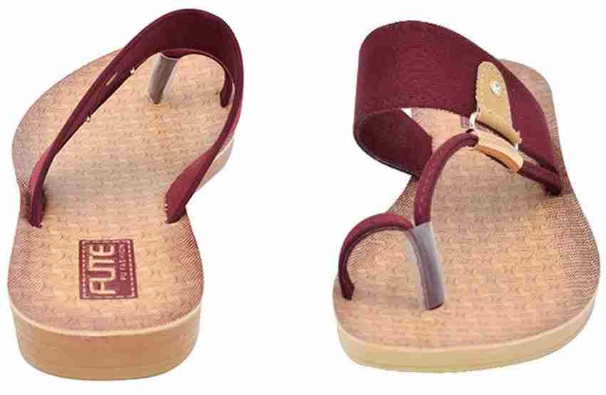 Flite ladies hotsell chappal design