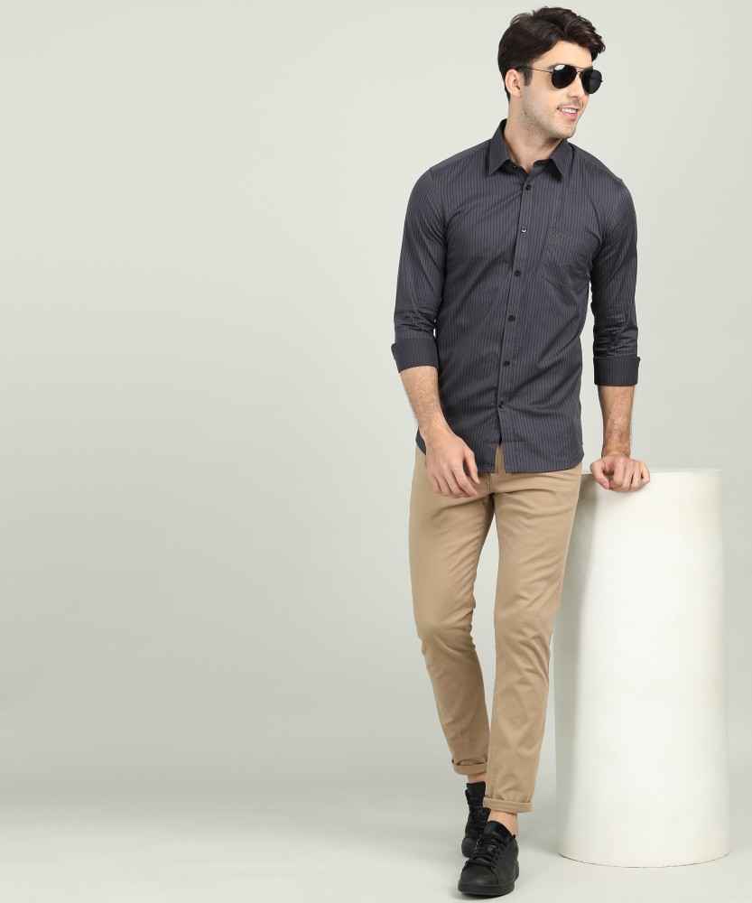 Grey shirt hot sale tan pants