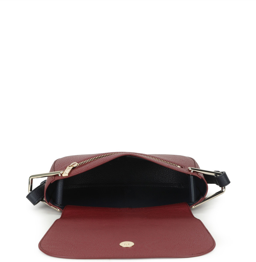 Tommy hilfiger 2025 core saddle bag