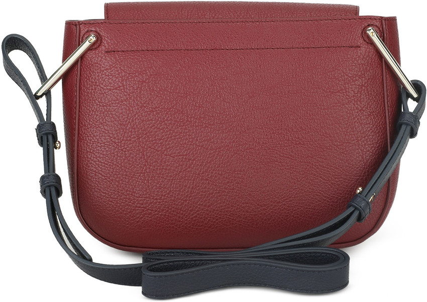 TOMMY HILFIGER Purple Sling Bag TH CORE SADDLE BAG Cabernet