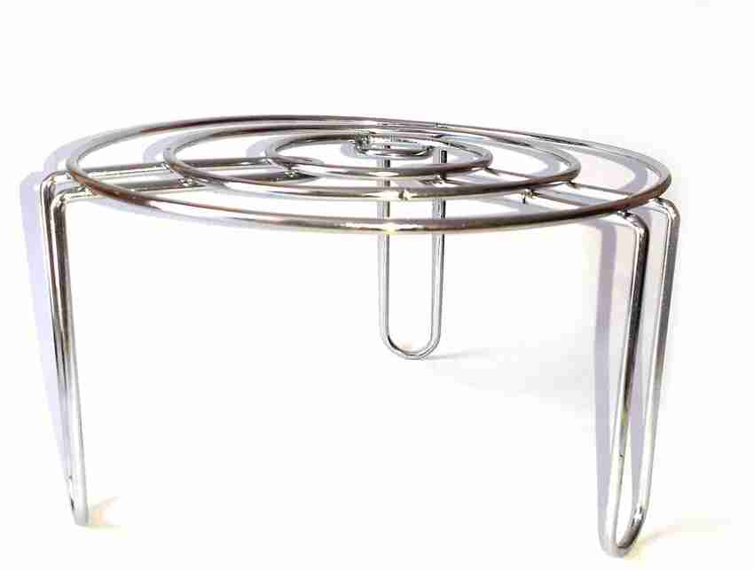 Cake drying on sale rack