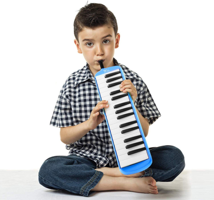 Piano shop with mouthpiece