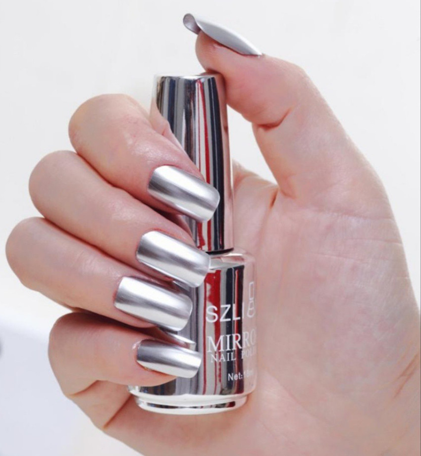 Metallic silver nail shop polish