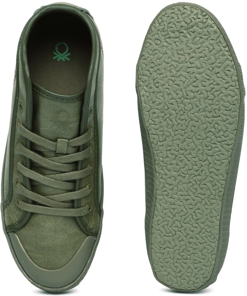 United Colors of Benetton United Colors of Benetton Men Olive