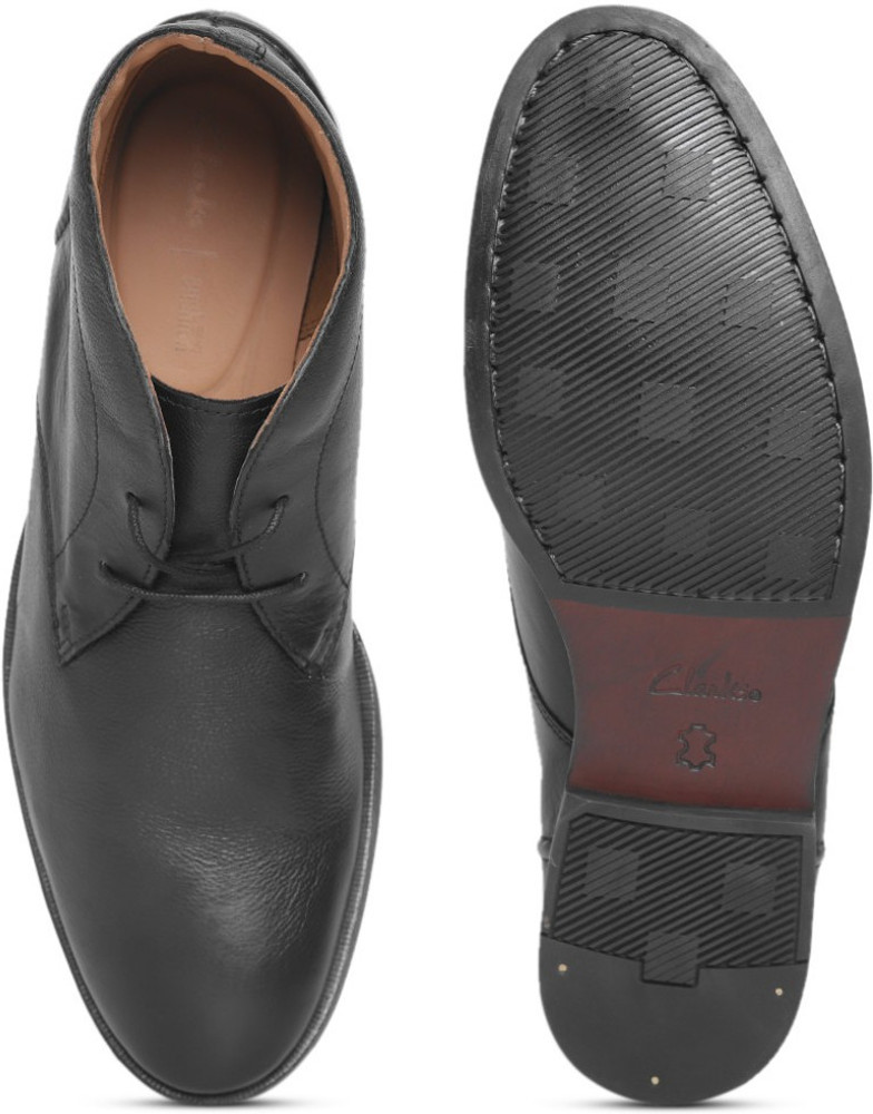 Glide online chukka clarks