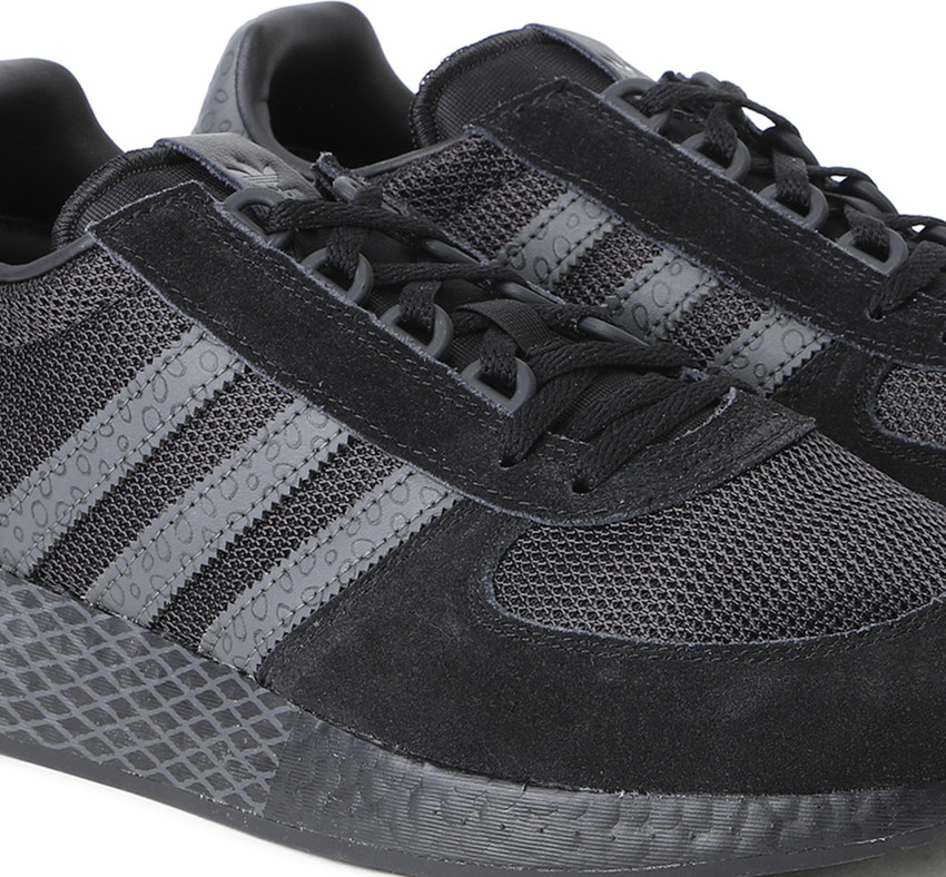 Adidas original sale marathon tech