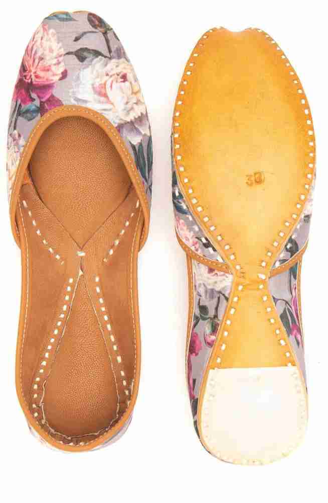 Jaiva hot sale casual clogs