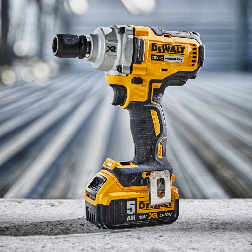 DEWALT DCF894P2-QW Cordless Wrench Price in India - Buy DEWALT DCF894P2-QW Cordless Impact Wrench online at