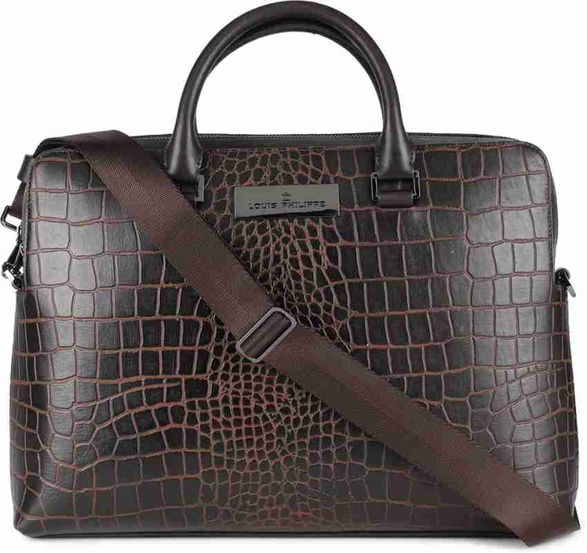 Louis Philippe Accessories, Louis Philippe Brown Laptop Bag for Men at  louisphilippe.abfrl.in