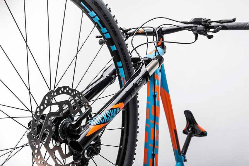 cube adults bike