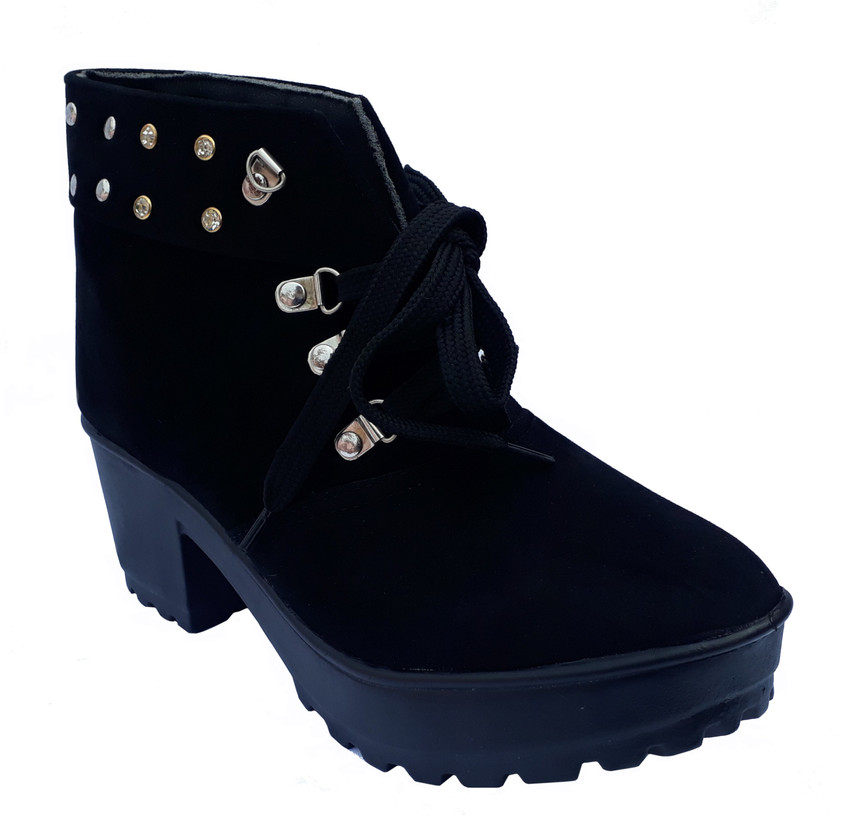 Boots at fashion world on sale