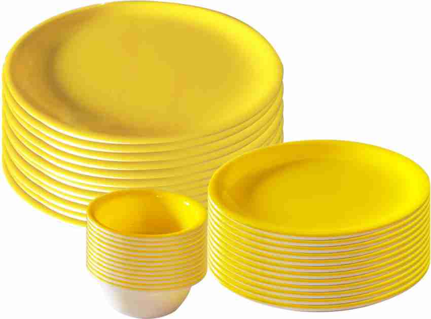 Urmila Plastic Microwave Safe Unbreakable Round Big Plates  Set, 6 Pcs Plate & 6 Pcs Katori, Red Color, Made in India: Dinner Plates